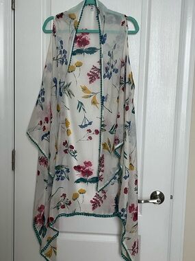 Floral Sheer duster, Cream with Multi-Color Print